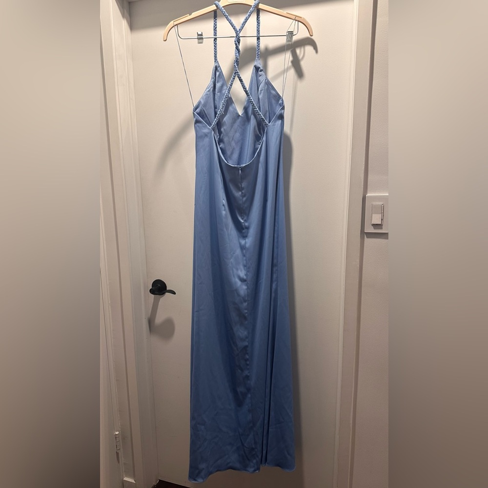 Liv Foster Elegant Blue Gown (NWT) 💙 - Picture 4 of 8